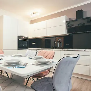  Apartament Js